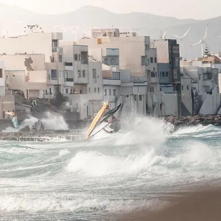 50 Knots House * Pozo Izquierdo