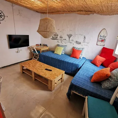 50 Knots House